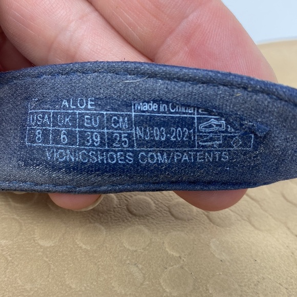 Vionic size US 8, TIDE ALOE TOE POST SANDAL - Picture 6 of 7
